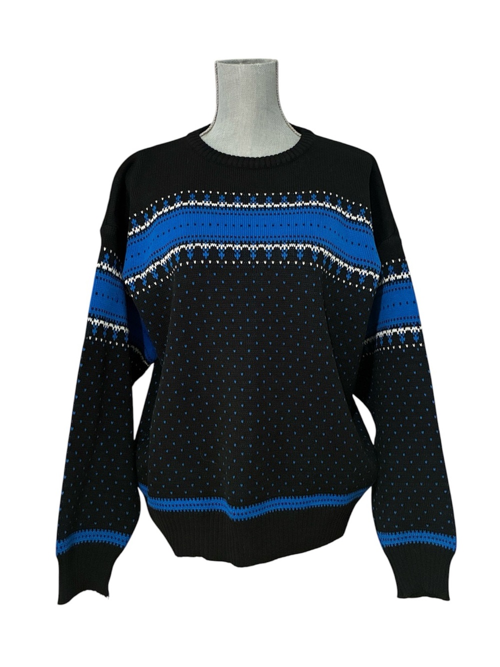 Vintage Women’s Crewneck Sweater with Blue Pattern